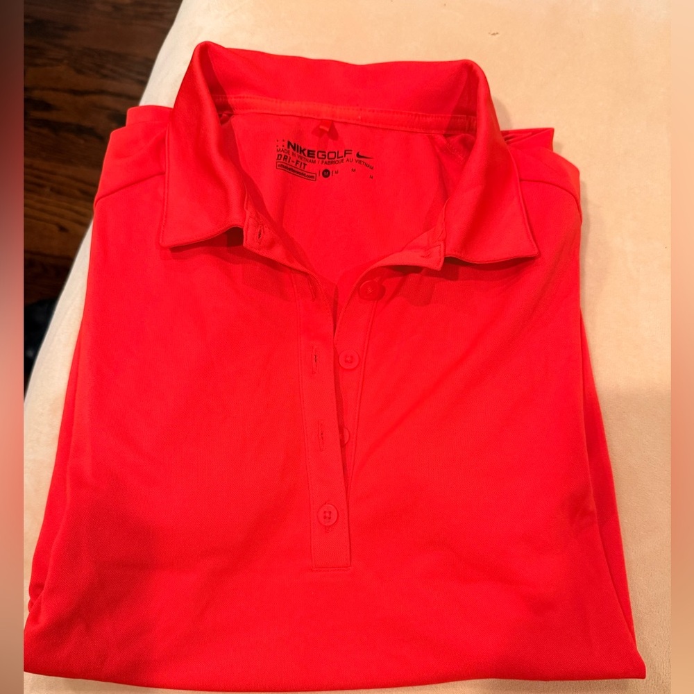 Women’s Nike Golf Red Dri-Fit Shirt - Picture 3 of 4
